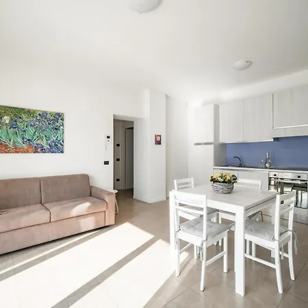 Apartament Casa La Rosa - Waterfront Abbadia Lariana