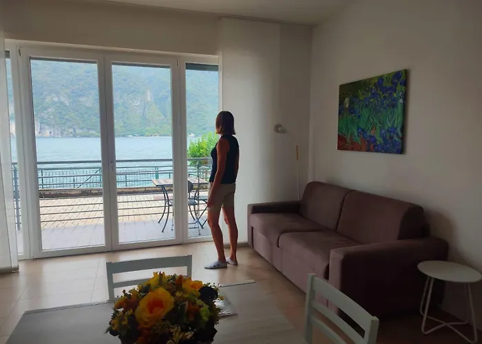 Casa La Rosa - Como Lake View Διαμέρισμα *